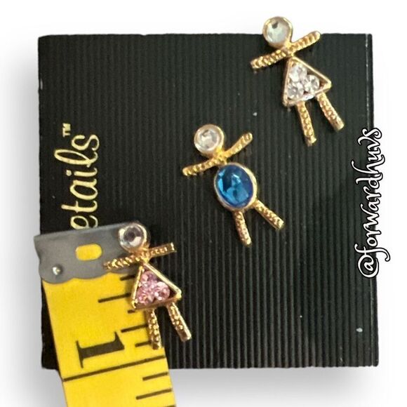 Details brand Set of Three People Pins NWT - Picture 4 of 10